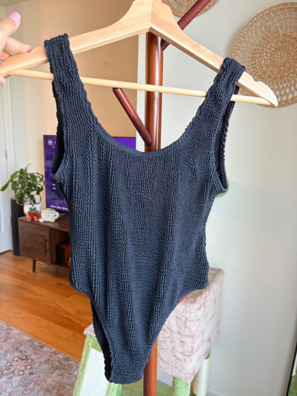 BLACK BODYSUIT